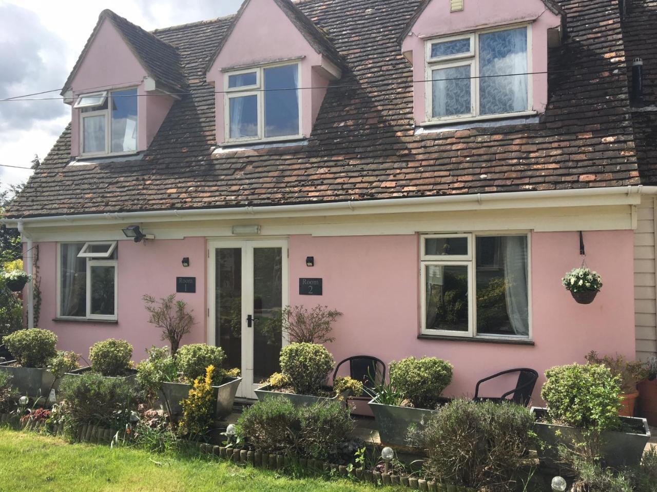 The Willows Guest House Takeley Esterno foto
