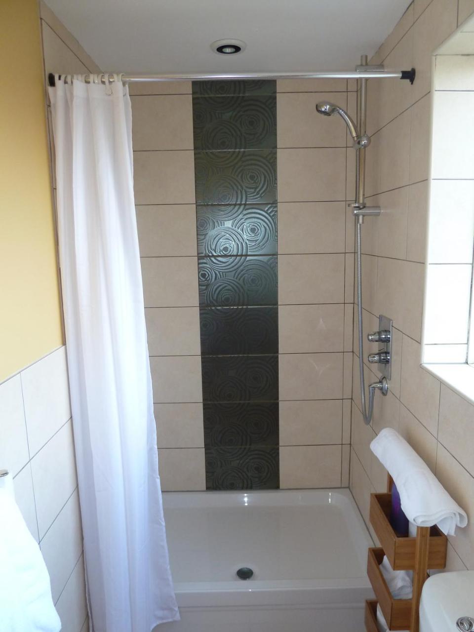 The Willows Guest House Takeley Esterno foto